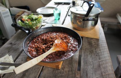 Chili con carne lämmitti monella tavalla