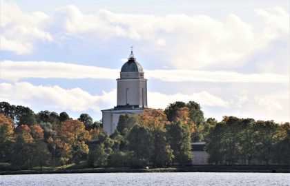 Majakkaseuran kevätkokous- ja 20-vuotisjuhla Suomenlinnassa 20.4.2024